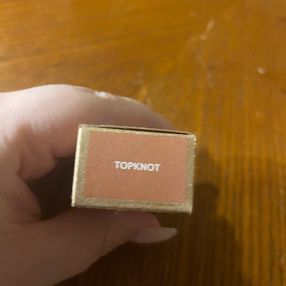 GXVE by GWEN STEFANI Longwear Mousse Eyeshadow - Picture 5 of 5